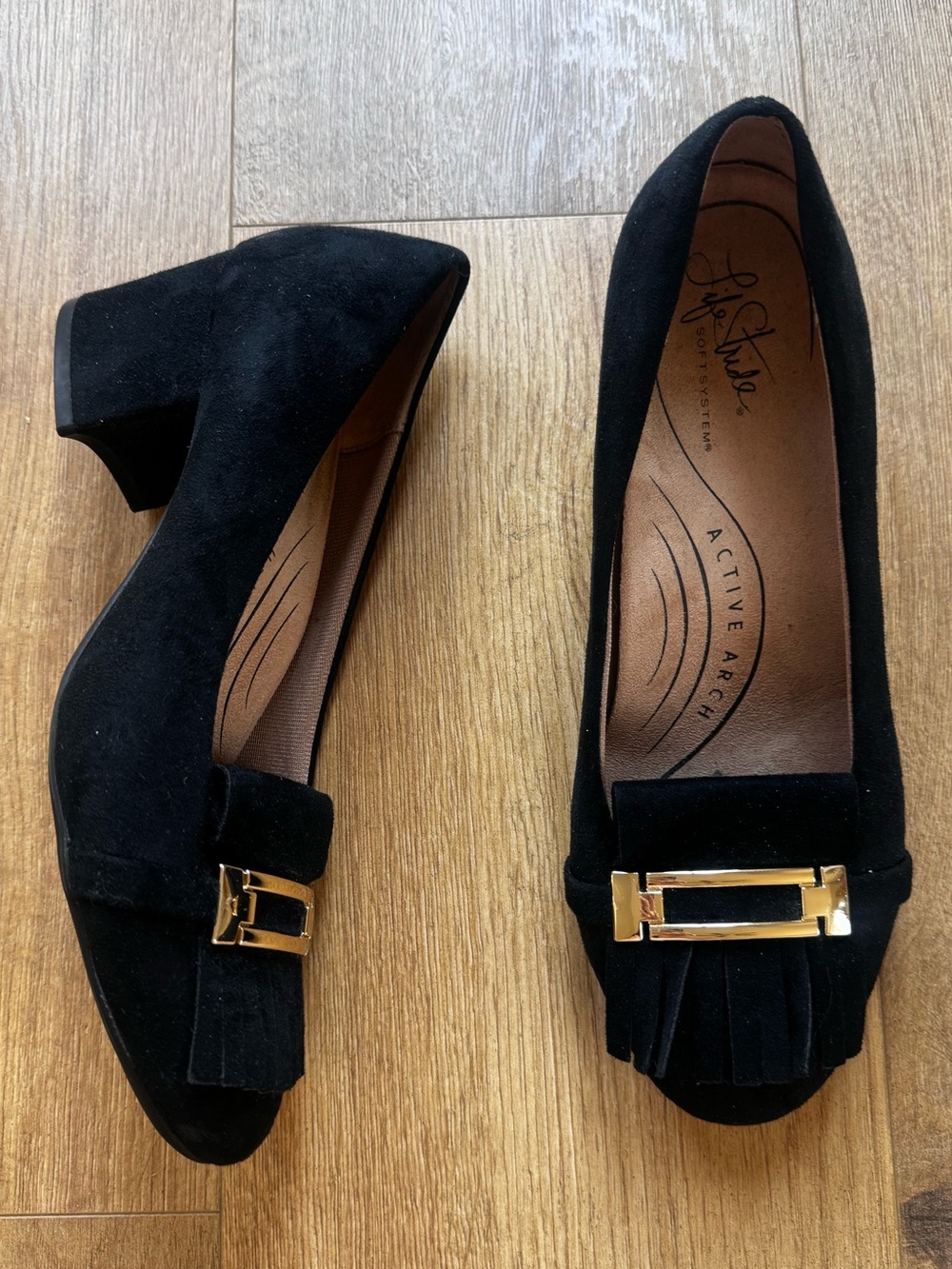 Fringe suede loafers with gold buckle